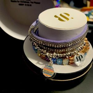 Stacks for Christmas m, yes please! Holiday stack from bomb party